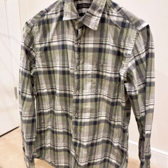 Men's Shirts (Banana Republic) - Picture 2 of 3
